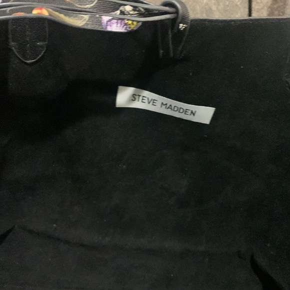 NWOT Brand New Steve Madden East West Tote Bag - Picture 4 of 5